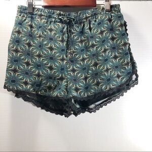 Sans Souci Flower Print Shorts